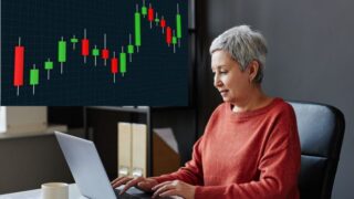 「定年後、学びの選択は“お金”でした。]~60代から始める、教養としてのFX~