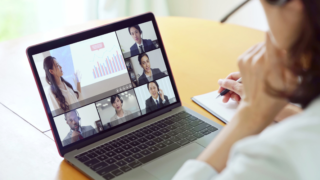 スクールの特徴（EDGEコミュニケーションの紹介）