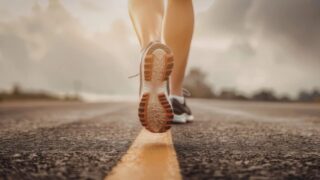 50代女性の副業にFXは向いてる?:看護師の私が始めた理由と実体験