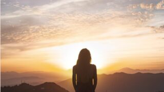 難しい相場では動くな:年利47%を達成したFXトレード戦略「待つことを習慣にする」方法